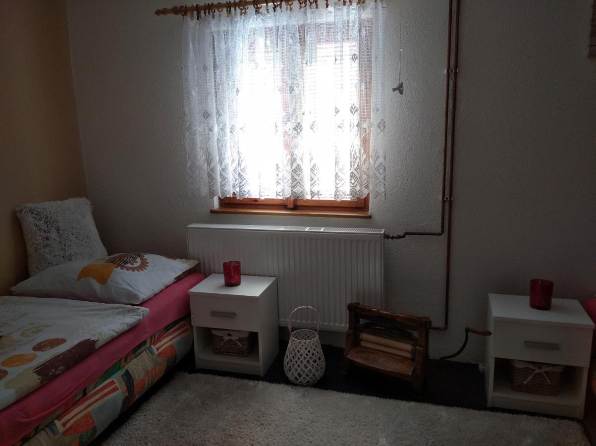 Chalupa Nove Hrabeci Villa Sluknov ภายนอก รูปภาพ