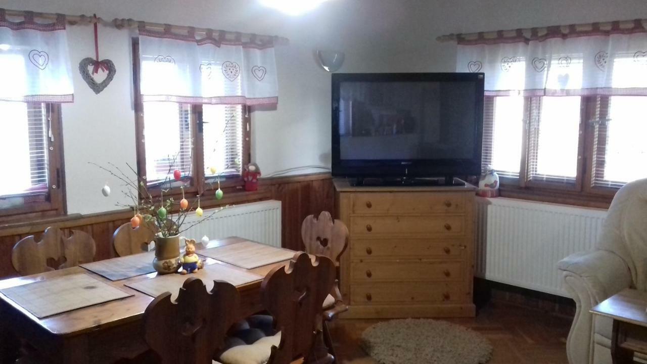 Chalupa Nove Hrabeci Villa Sluknov ภายนอก รูปภาพ