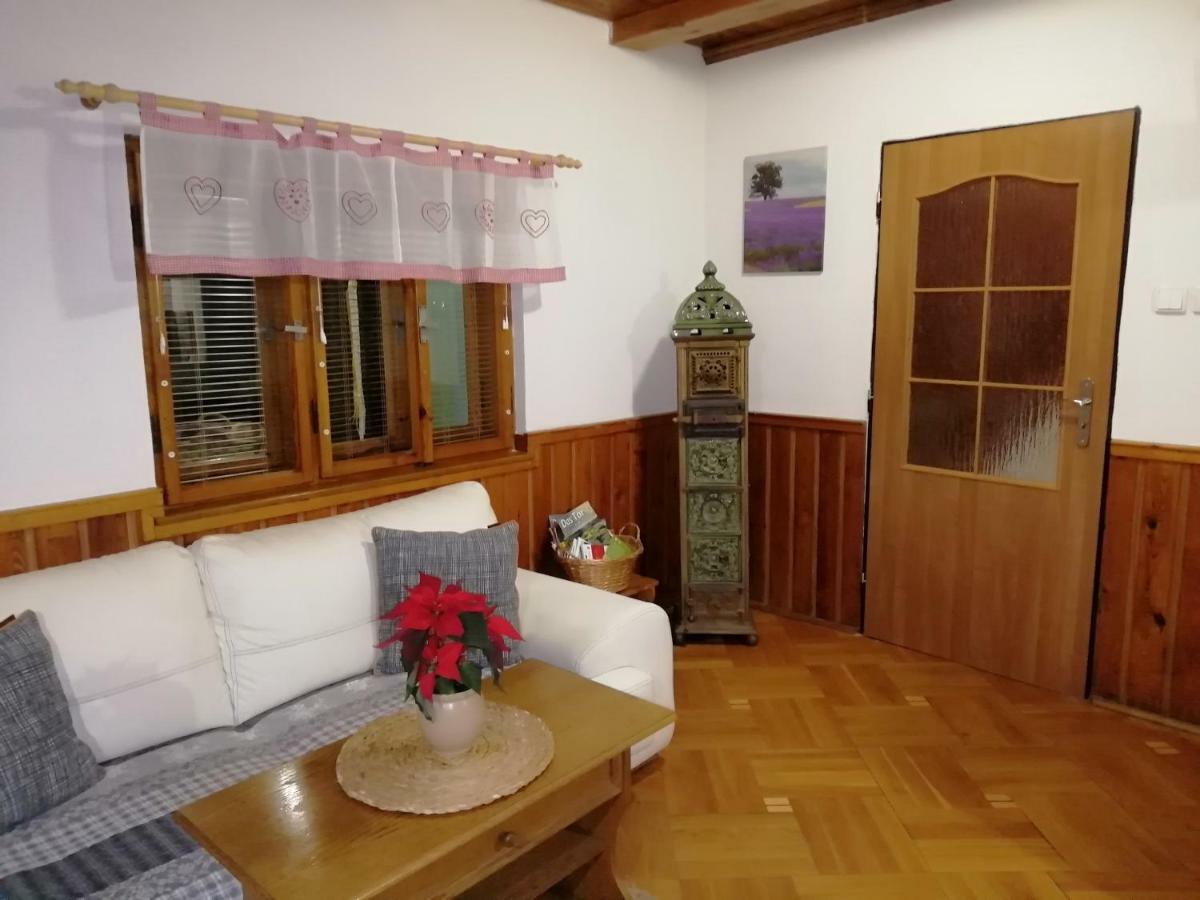 Chalupa Nove Hrabeci Villa Sluknov ภายนอก รูปภาพ